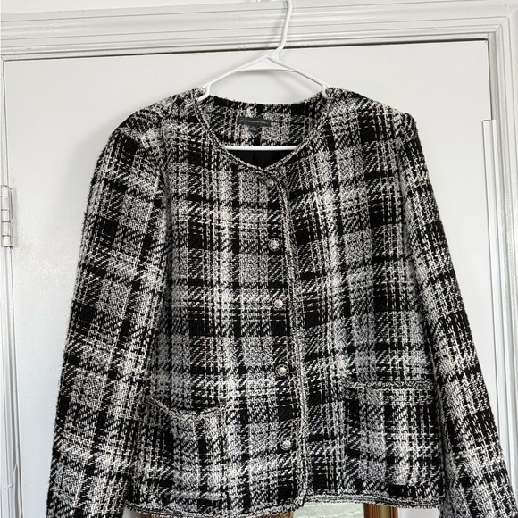 Adrianna Papell Jackets & Blazers - Adrianna Papell Tweed Black & White Jacket